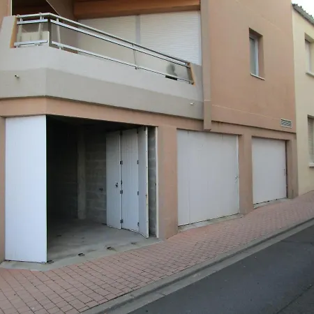 Face Avec Garage Et Proche Centre Ville, Plage, Commerces - Fr-1-197-486 *