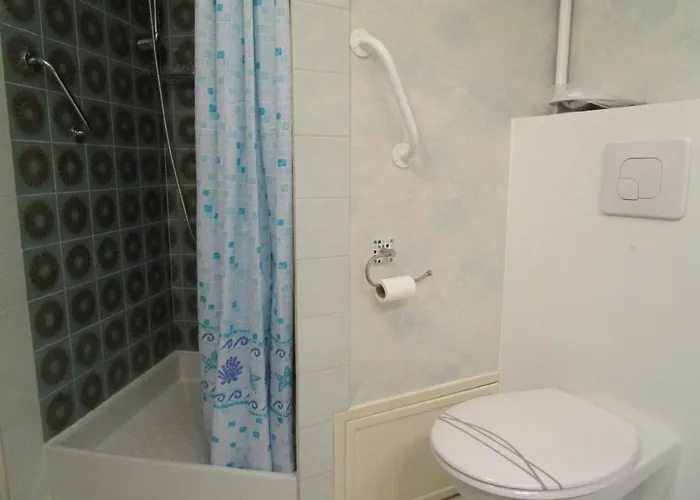 Face Avec Garage Et Proche Centre Ville, Plage, Commerces - Fr-1-197-486 * لي سابلِ دولونْ