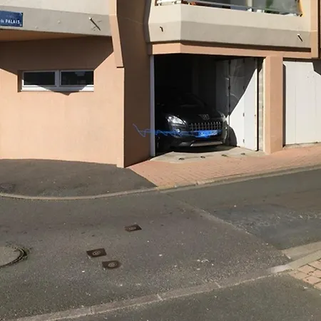アパート Face Avec Garage Et Proche Centre Ville, Plage, Commerces - Fr-1-197-486 *